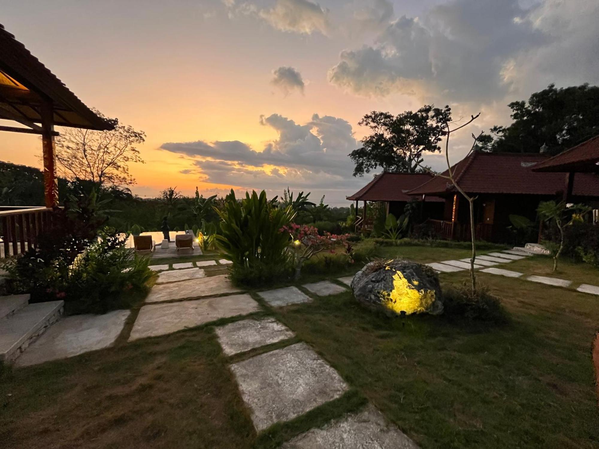 Sunset Hill Lembongan酒店 外观 照片